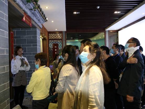 说明: C:\Users\ZZ\Desktop\微信图片_20210401081839.jpg