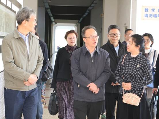 说明: C:\Users\ZZ\Desktop\昆明市人大常委会调研\微信图片_20210421134912.jpg